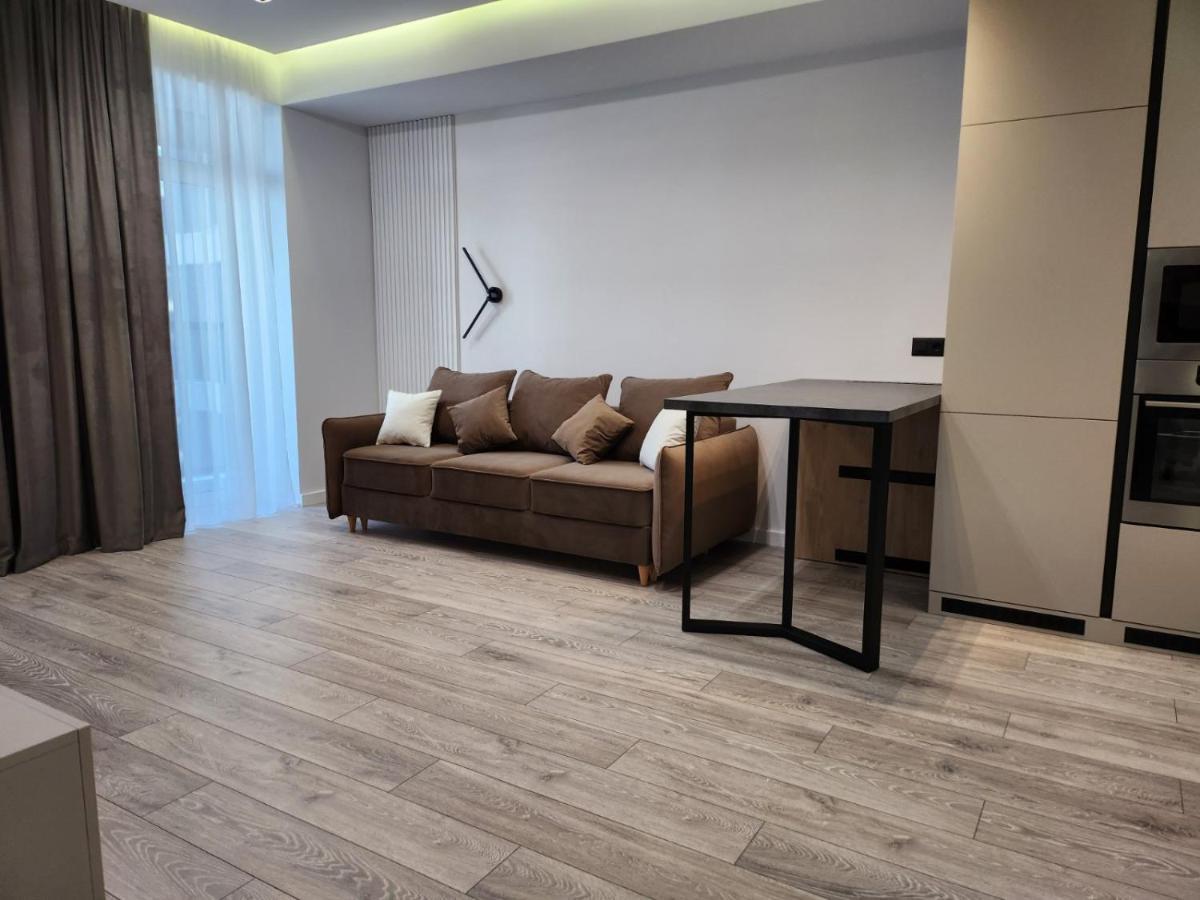Oasis-Rent Apartment Chisinau Bagian luar foto