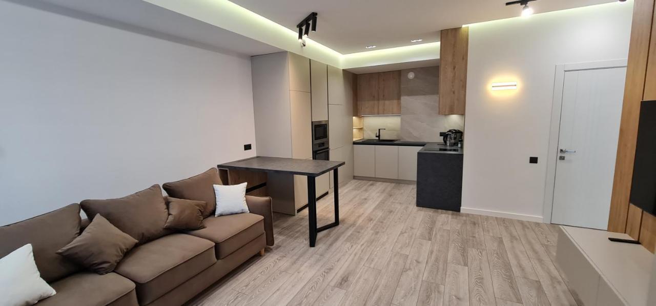 Oasis-Rent Apartment Chisinau Bagian luar foto