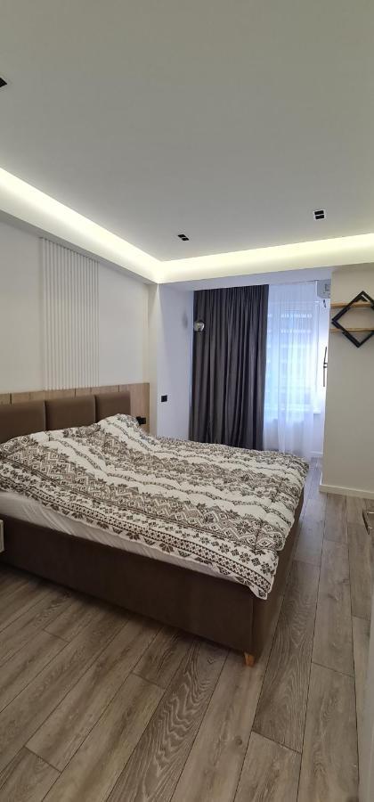 Oasis-Rent Apartment Chisinau Bagian luar foto