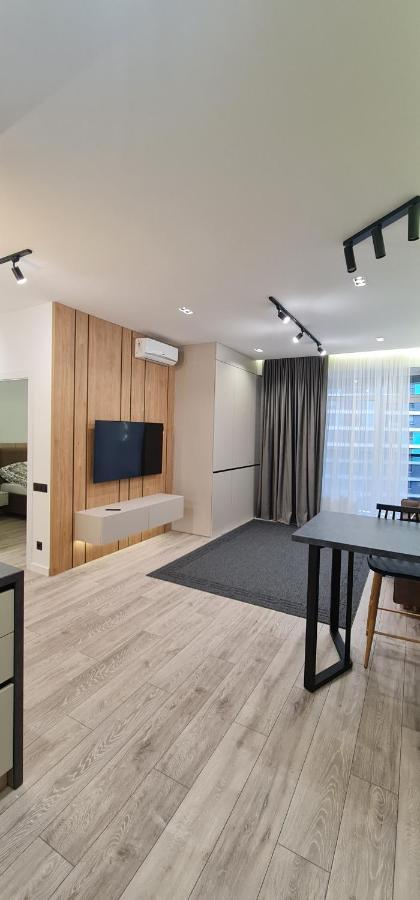 Oasis-Rent Apartment Chisinau Bagian luar foto