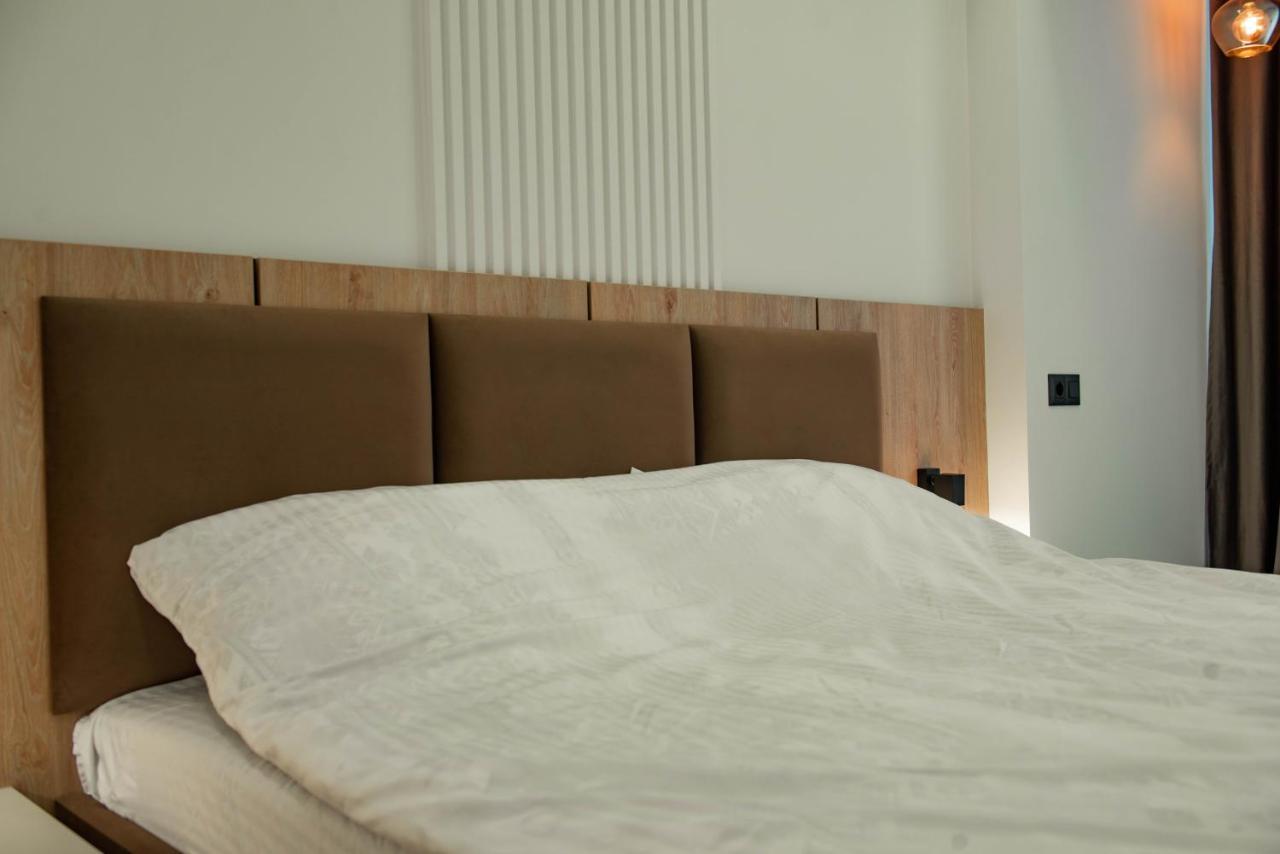Oasis-Rent Apartment Chisinau Bagian luar foto